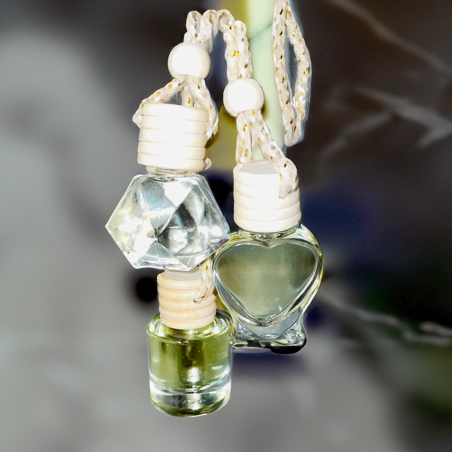 Hanging Car Oil Diffuser